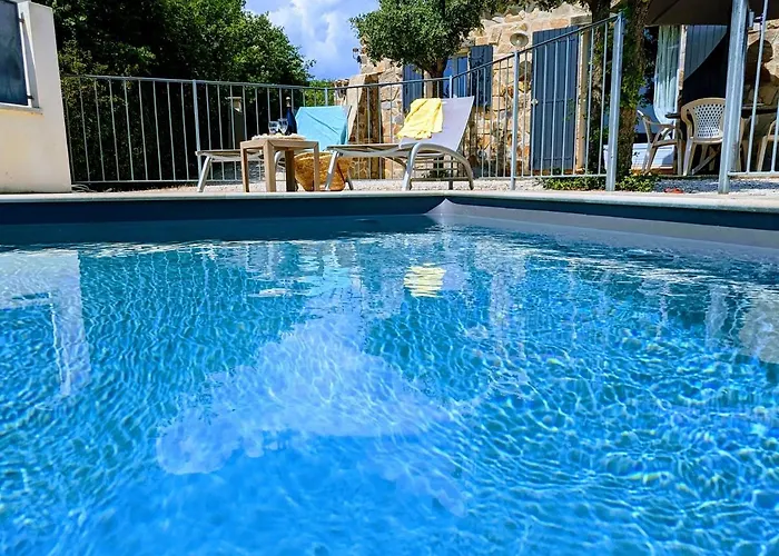 Mazet Lo Garric Casa vacanze *